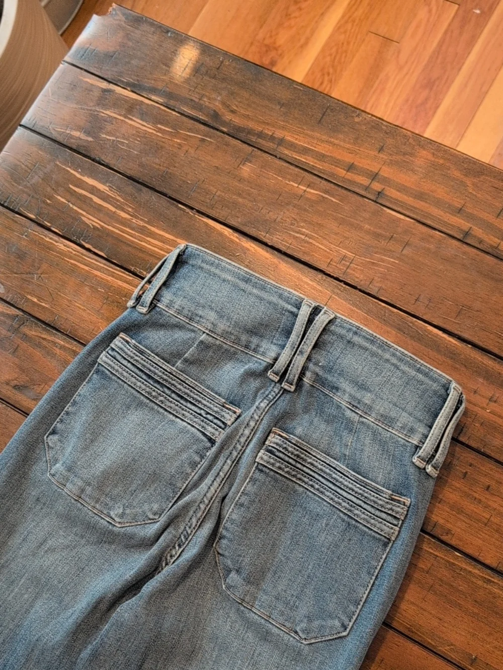 Frame Double Stitch Flare Jeans Merced